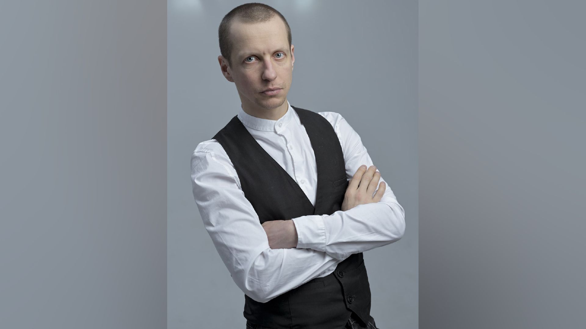 Актёр Евгений Анисимов